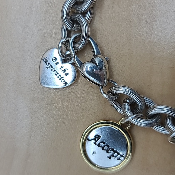 Brighton "POWER OF PINK 2020" Campaign for Breast Cancer π Charm Bracelet - Picture 5 of 10